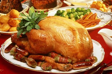 These healthy and delicious christmas dinner recipes are loaded with flavor, not fat. The top 21 Ideas About Christmas Turkey Dinner - Best Diet ...