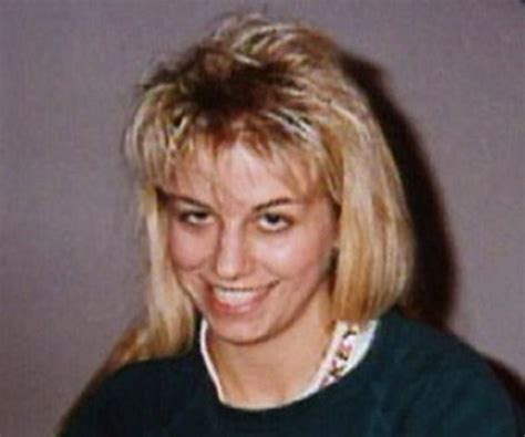 Последние твиты от karla homolka (@witchhammer0). Karla Homolka Biography - Facts, Childhood of Canadian Serial Killer