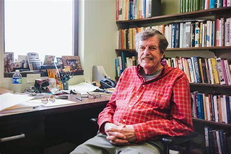 Retiring psychology professor reflects on, encourages interdisciplinary research | Daily Bruin