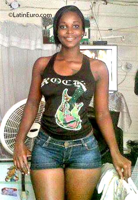 Webcam Chat Nordi Female 28 Jamaica Girl From Kingston Jm2304