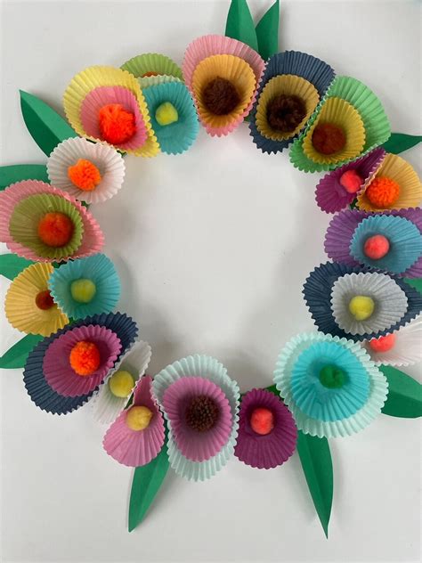Cupcake Liner Flower Wreath — The Crafty Mommy