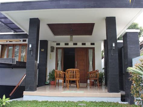 Harga tiang pju 9m octagonal single lengan galvanis 081282776526. 12 Gambar Tiang Teras Yang Cantik dan Menarik | RUMAH IMPIAN