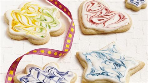 No mix can do everything, but these diy baking mixes could get you far. Cake Mix Rolled Sugar Cookies recipe from Betty Crocker