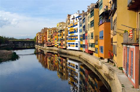 Girona El Río Onyar A Su Paso Por Girona Onyar River On I Flickr