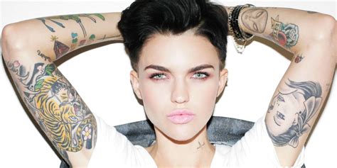 Ruby Rose Hace Historia Como Batwoman La Primera Superheroína Protagonista Lgbt Zonared