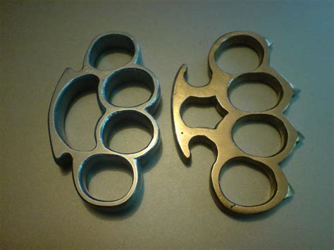 Weaponcollectors Knuckle Duster And Weapon Blog Handmade Brass