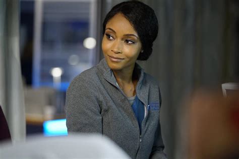 Chicago Med Season 4 Episode 9 Yaya Dacosta As April