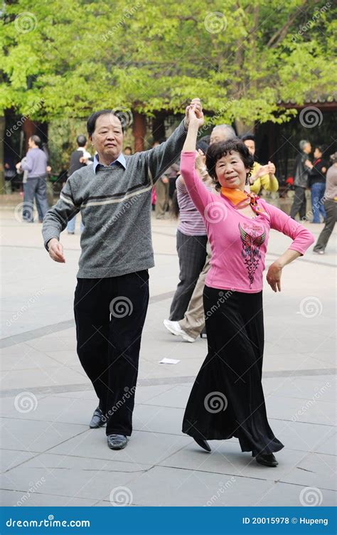 chinese old woman dancing telegraph