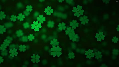 Floating Clovers Wallpaper Holiday Wallpapers 52888