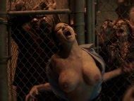 Nackte Missy Martinez In Scouts Guide To The Zombie Apocalypse