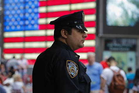 New York Police Dept Creates Unit To Monitor Times Square Issues The
