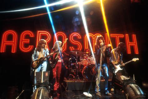 Aerosmith Play 'Dream On' on 'The Midnight Special' In 1974: Watch ...
