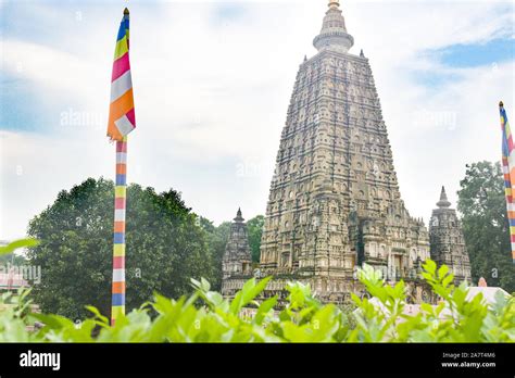 A Beautiful Picture Of Mahabodhi Temple Bodh Gaya Bihar India With