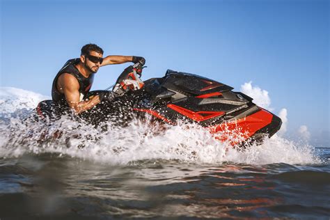 Performance And Personal Watersports Boats In Top Gear For Scibs Bush