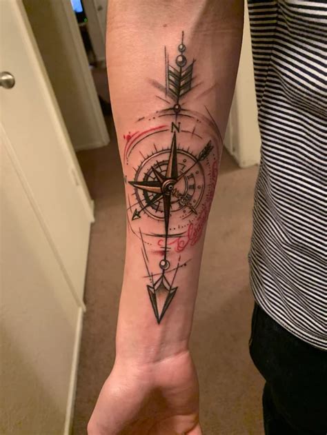 Compass And Arrow Done By Jared Rocker At Clovis Ink Clovis Ca Tattoos Compass Tattoos Arm