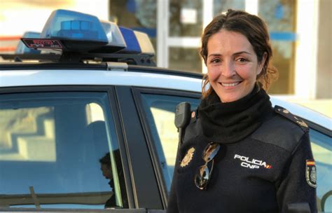40 Años De La Mujer En La Policía Nacional La Igualdad Avanza El