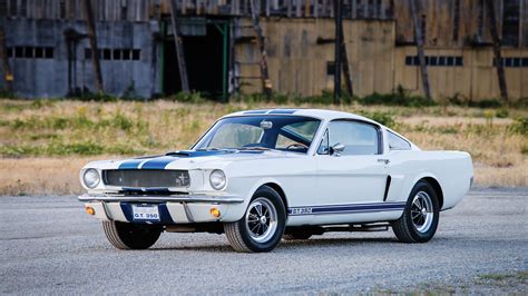 Download Wallpaper 3840x2160 Shelby Ford Mustang Gt350 Side View 4k