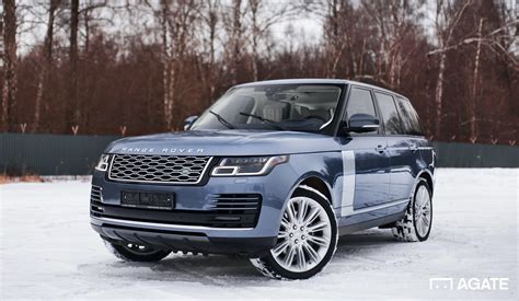 I digress with such frivolities as it lays an important foundation for exploring what the new 2020 range rover vogue offers. 2020 Land Rover Range Rover Vogue SE in Moscow, Russian ...