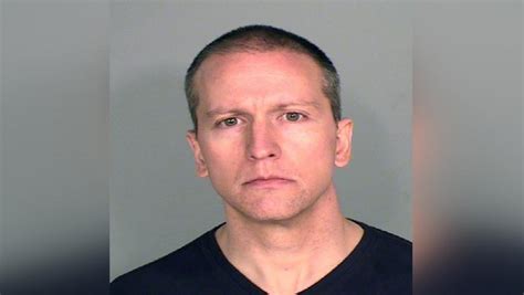 Derek michael chauvin (born 1976) is an american former police officer known for his involvement in the killing of george floyd in minneapolis, minnesota, on may 25, 2020. George Floyd Trial Prosecutors Want to Show Jurors Video of Derek Chauvin Allegedly Kneeling on ...