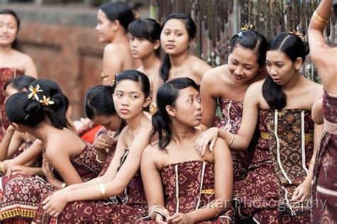 Baju Khas Bali Desain Baju Pengantin Pesta Dan Kondangan