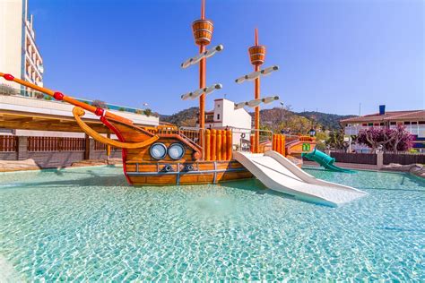 Hoteles con actividades para niños en Costa Brava.