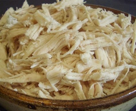 Cómo deshebrar pollo fácil | CocinaDelirante