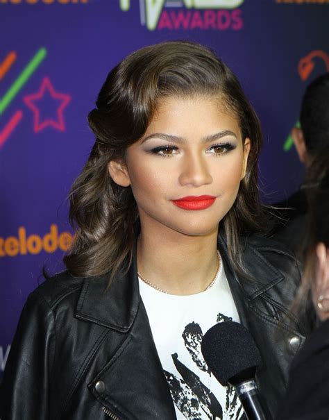 Zendaya (which means to give thanks in the language of shona) is an american actress and singer born in oakland, california. ZENDAYA COLEMAN at Nickelodeon Halo Awards 2014 in New ...