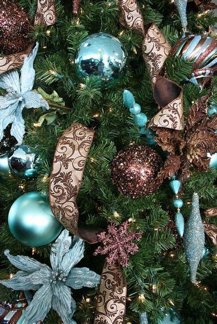 26 Beautiful Teal Christmas Decoration Ideas Christmas Tealturquoiseaqua Brown Christmas