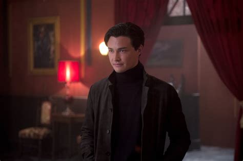 Nicholas Scratchs All Black Ensemble Chilling Adventures Of Sabrina Halloween Costume Ideas