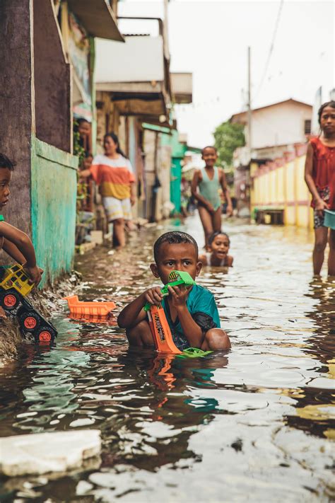 Flooded Slums Tangerang Jakarta 2018 Streetphotography