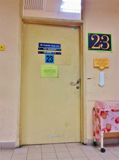 Untungnya, saat ini sudah banyak rumah sakit maupun klinik yang menyediakan operasi menghilangkan tahi lalat dengan biaya ratusan ribu sementara, untuk operasi bedah tahi lalat, bisa anda lakukan di sejumlah rumah sakit. foto zaza: Check up kanak-kanak, Klinik Kesihatan Kelana ...