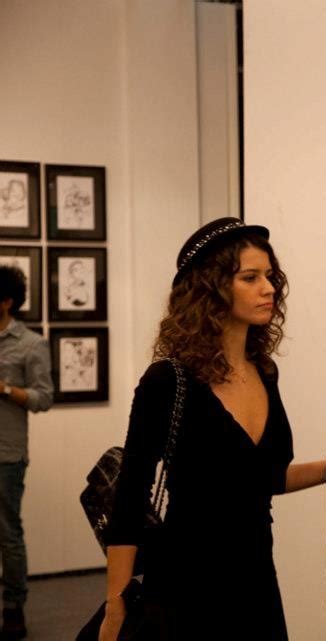 Beren saat intikam yeni dizi fragman mert firat kanal d revenge 1 bolum. İntikam Dizisi Yağmur Özden Kimdir, Beren Saat Resimleri ...