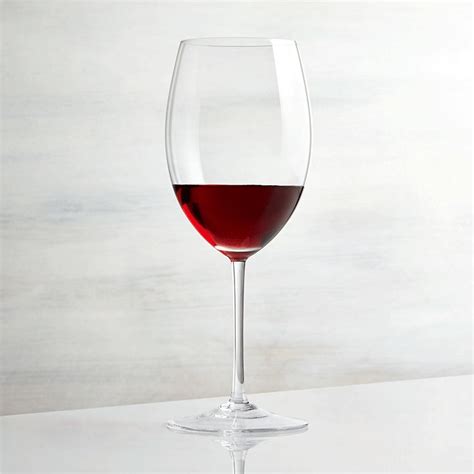 In addition to proper serving temperatures, each type of wine requires a specific style of glass for service. Types of Wine Glasses: Wine Glass Guide | Crate and Barrel