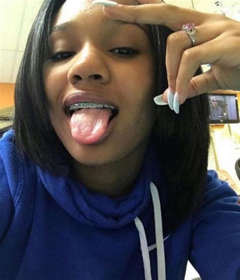 Pin By Jayla💙😍 On Pretty People With Braces In 2019 Cute