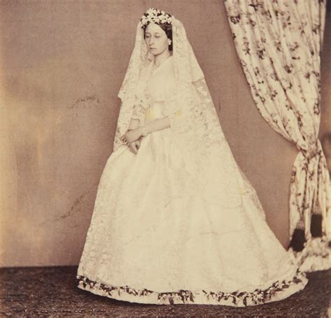 Princess Alice Maud Mary In Her Wedding Dress July 1862 Princess Alice Princess Alice