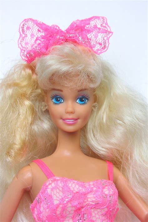 【おもちゃ】 Lights And Lace Barbieバービー Stage Playset Diorama 1991 Arco Toys， Mattel 66817975