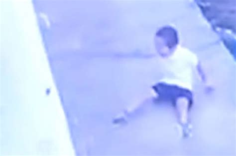 Video Captures Horrific Moment Four Year Old Boy Falls From Nd Floor