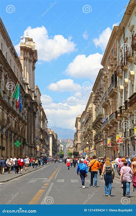 Etnea Street Catania Sicily Italy Editorial Stock Image Image Of