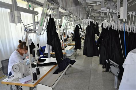 5 Tips for Brands Working with Clothing Manufacturers Overseas