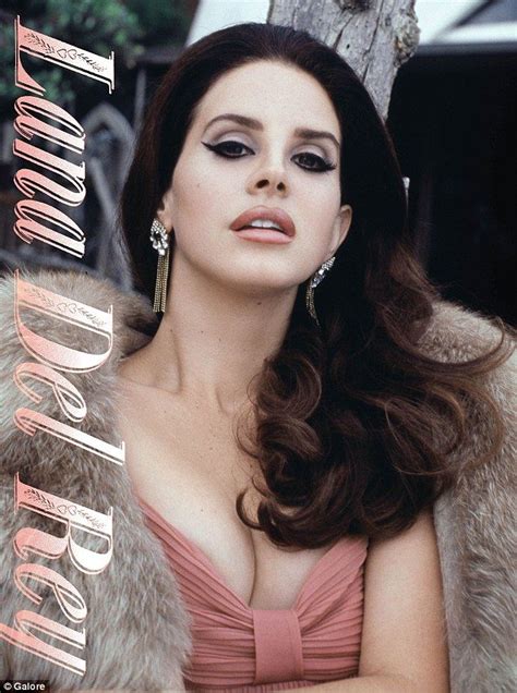 Lana Del Rey Puts Her Cleavage On Display In Sultry Photos Lana Del Rey Lana Del Lana
