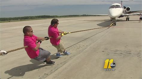 Rdu Plane Pull Raises More Than 100000 For Special Olympics Of Nc Abc11 Raleigh Durham