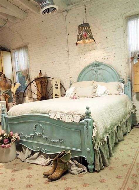 Fairy tale decors are every girl's favourite. 40 Cute Romantic Bedroom Ideas For Couples