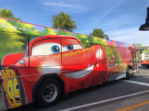 Photos New Cars Lightning Mcqueen Character Bus Races Into Walt