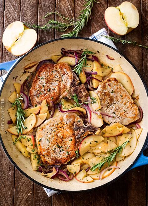 One Pan Pork Chops With Apples And Onions The Chunky Chef
