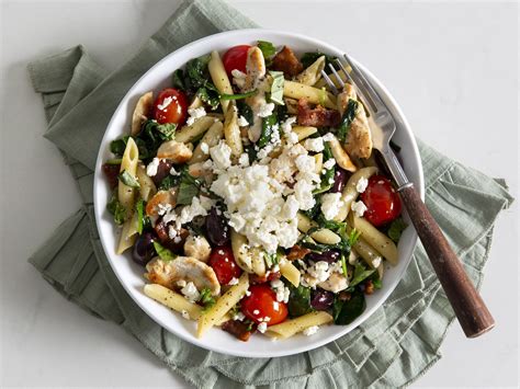 Chicken, Tomato, and Feta Pasta