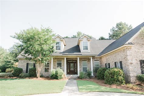 Love Where You Live: Finding your perfect Savannah neighborhood