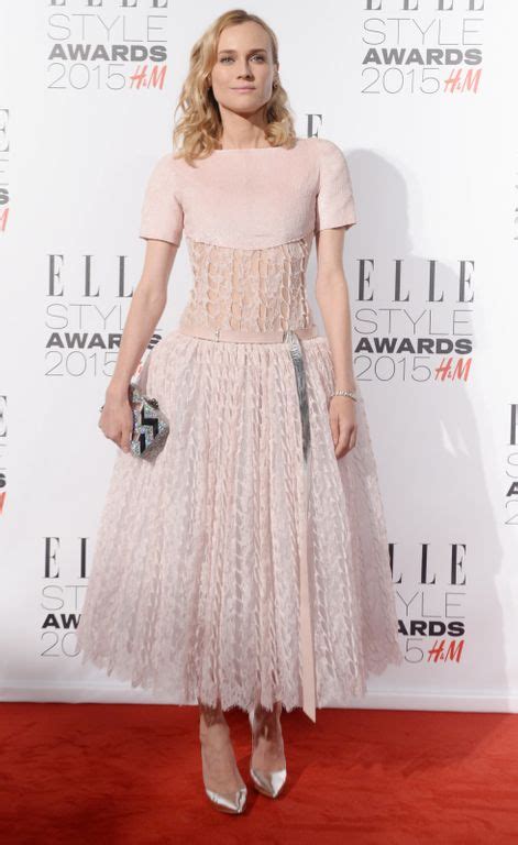 Diane Kruger Son Look Girly Sage Pour Les Elle Style Awards Closer