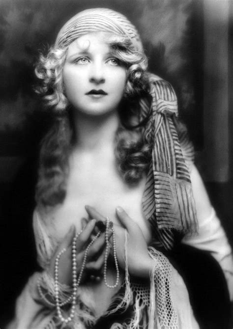 Ziegfeld Follies Myrna Darby Monochrome Photo Print 01 A4 Etsy Uk