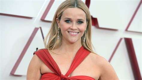 Reese Witherspoon Stuns In A Blue Dress On Dream Date You Would Never Expect Hello