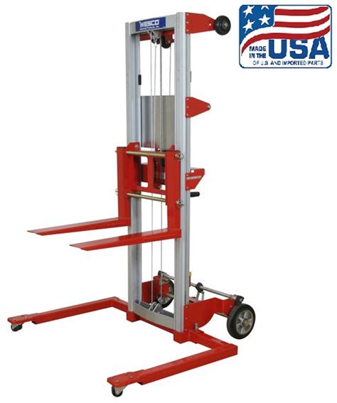 400lb Capacity Manual Straddle Stacker With Adjustable Base With